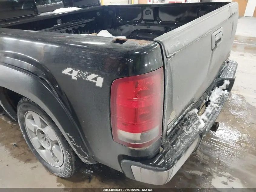 2011 GMC SIERRA 1500 SLE