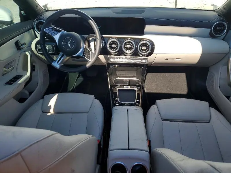 2025 MERCEDES-BENZ CLA 250  