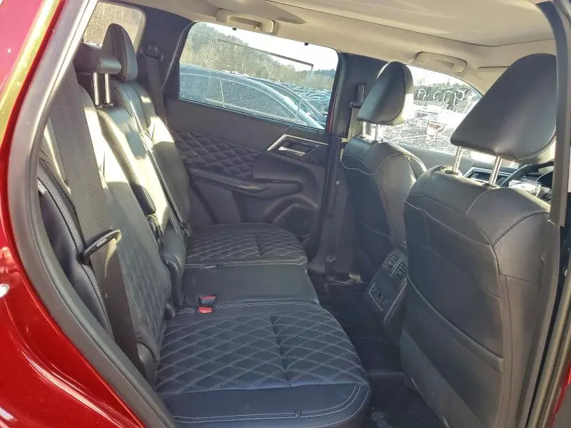 2023 MITSUBISHI OUTLANDER SEL  