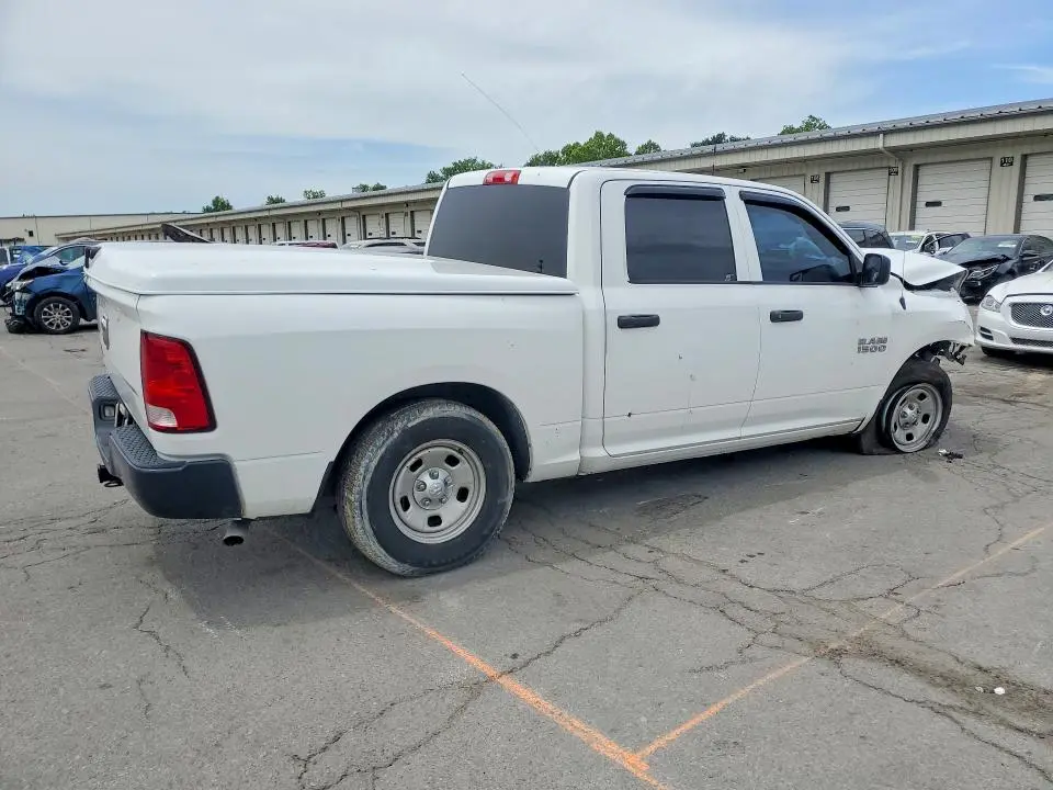 2016 RAM 1500 ST  