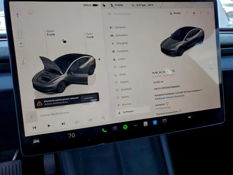 2025 TESLA MODEL 3   