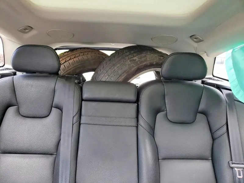 2019 VOLVO XC60 T5  