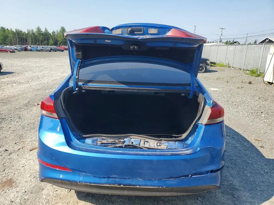 2017 HYUNDAI ELANTRA SE  