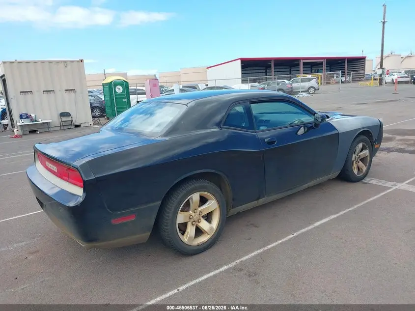 2011 DODGE CHALLENGER  
