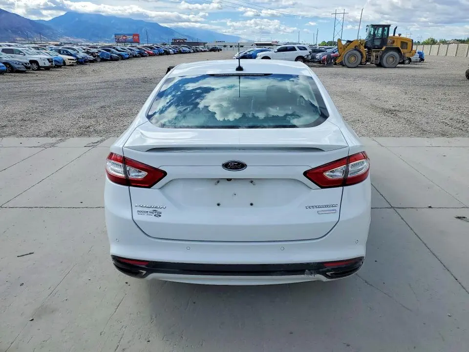 2016 FORD FUSION TITANIUM  