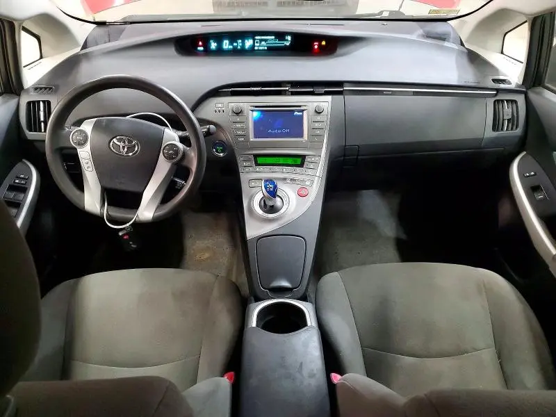 2013 TOYOTA PRIUS TWO  