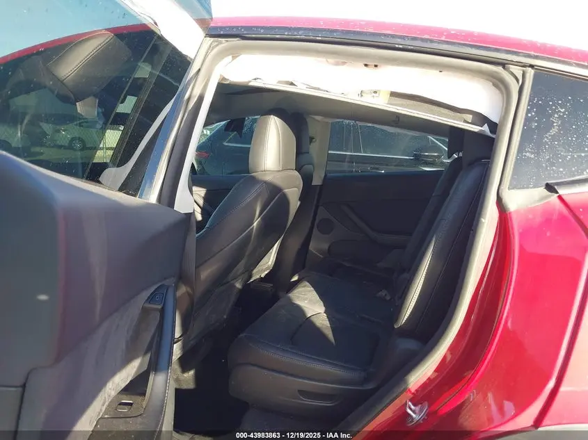 2022 TESLA MODEL Y LONG RANGE DUAL MOTOR ALL-WHEEL DRIVE