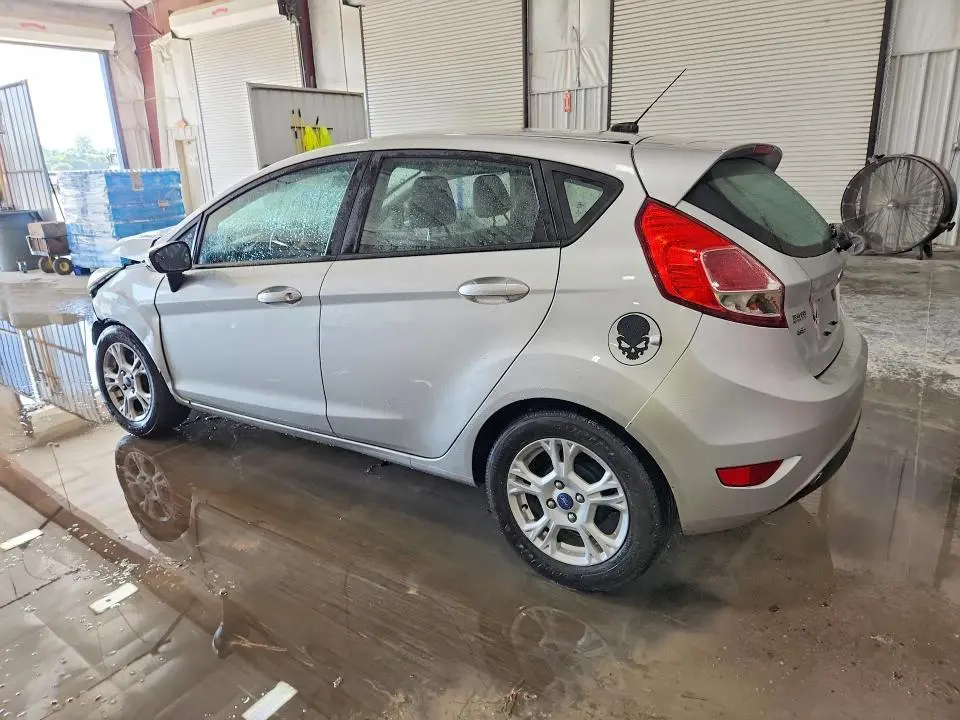 2016 FORD FIESTA SE  