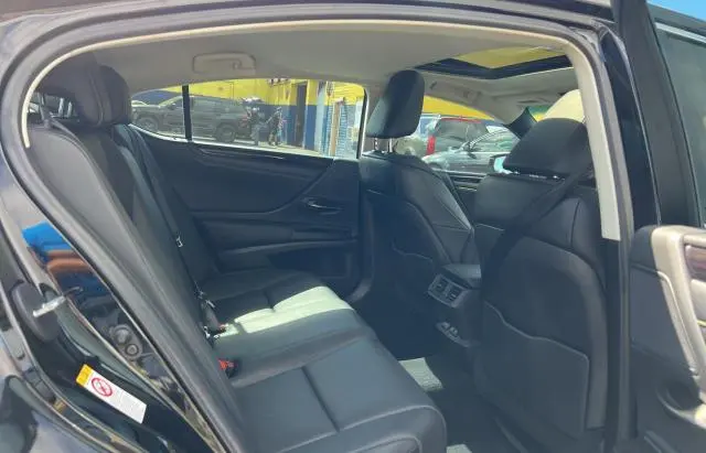 2019 LEXUS ES 350  