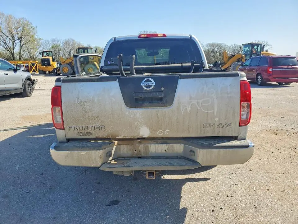 2012 NISSAN FRONTIER S  