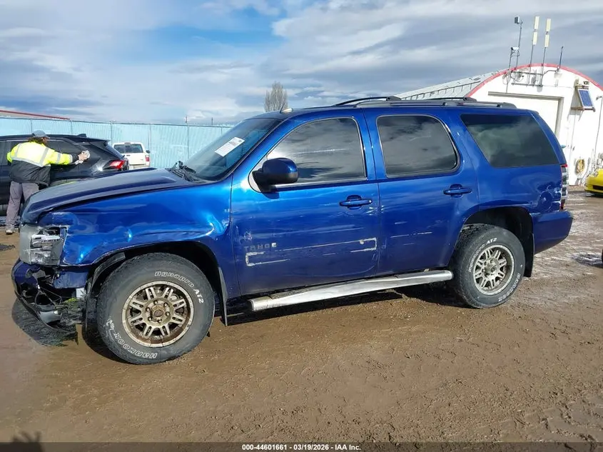 2012 CHEVROLET TAHOE LT