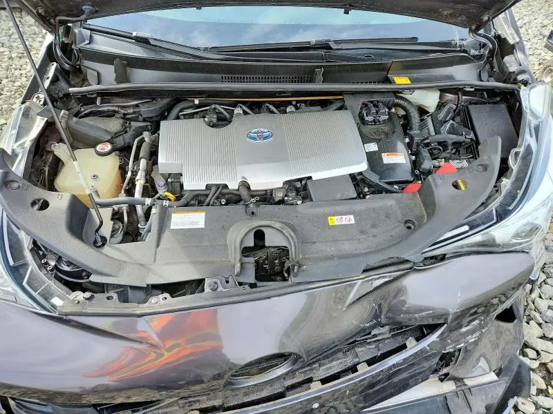 2017 TOYOTA PRIUS FOUR  