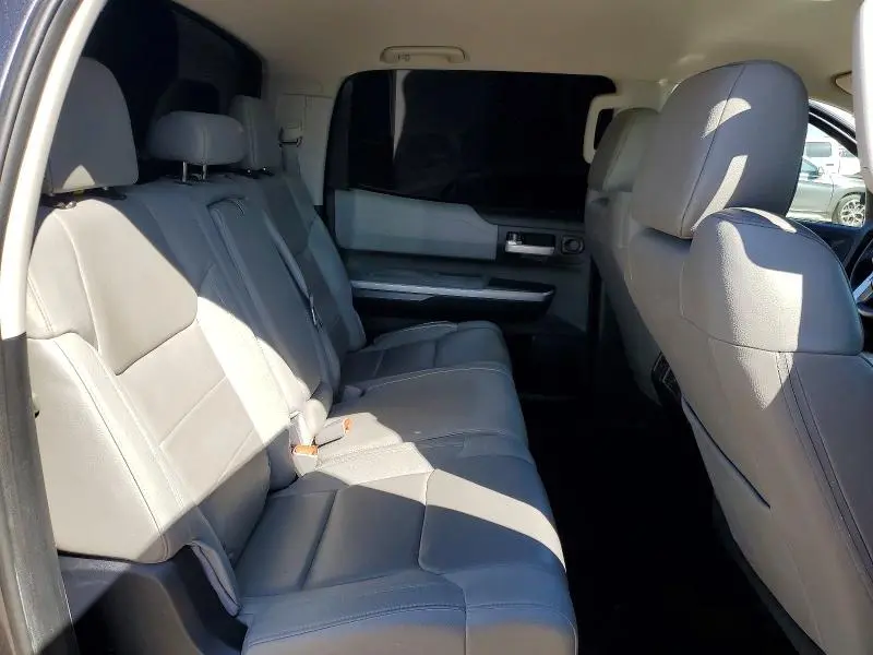 2017 TOYOTA TUNDRA LIMITED  