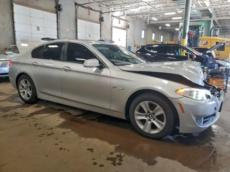 2013 BMW 528 XI  