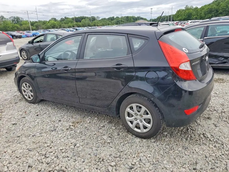 2012 HYUNDAI ACCENT GS  