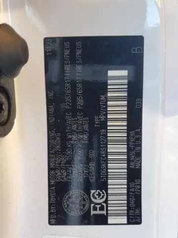 2024 TOYOTA SIENNA LE