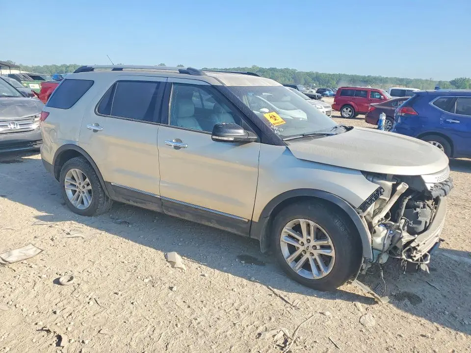 2011 FORD EXPLORER XLT  