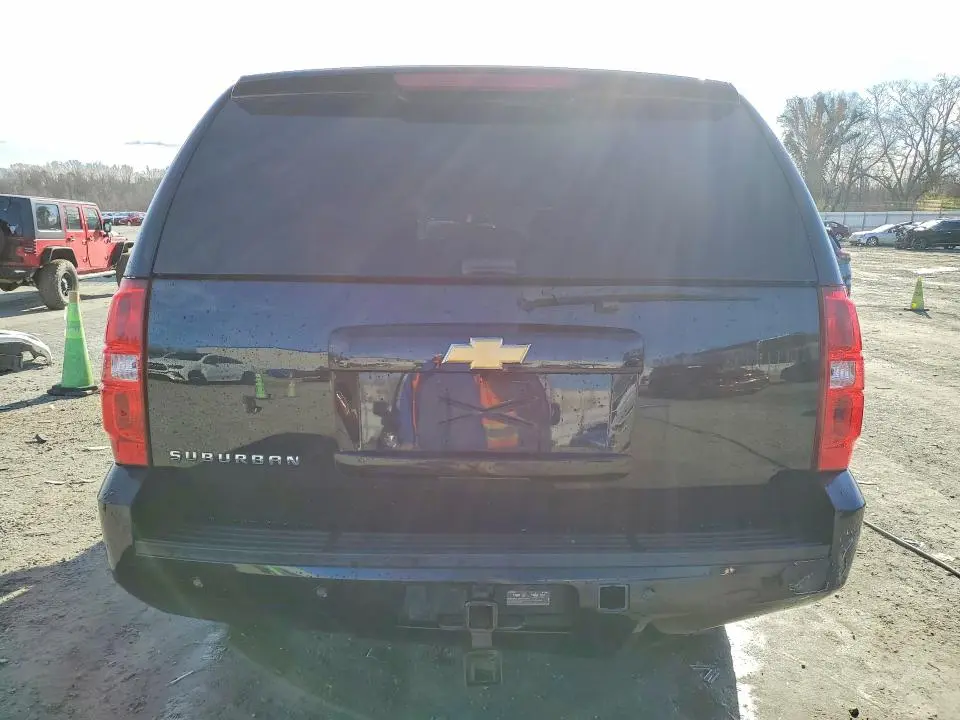2013 CHEVROLET SUBURBAN K1500 LT  