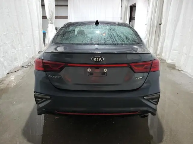 2021 KIA FORTE GT LINE  