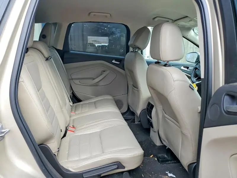 2017 FORD ESCAPE TITANIUM  