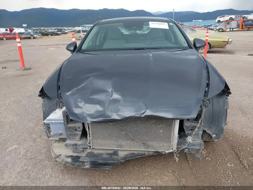 2022 HYUNDAI SONATA SE