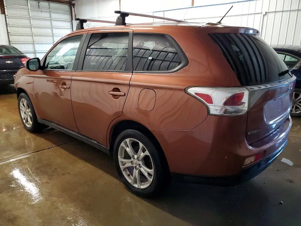 2014 MITSUBISHI OUTLANDER SE  