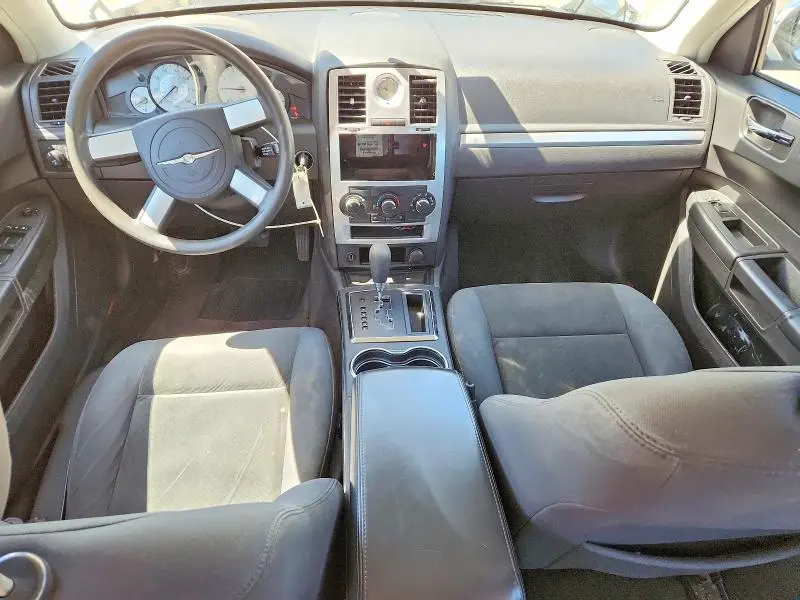 2010 CHRYSLER 300 TOURING  