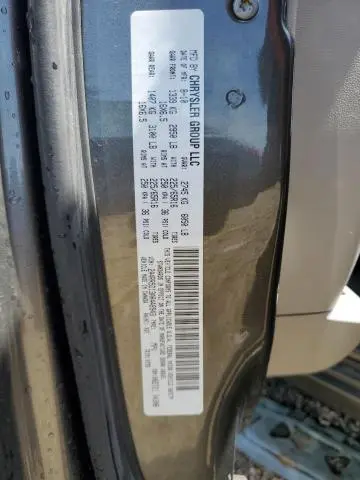 2010 CHRYSLER TOWN & COUNTRY TOURING  