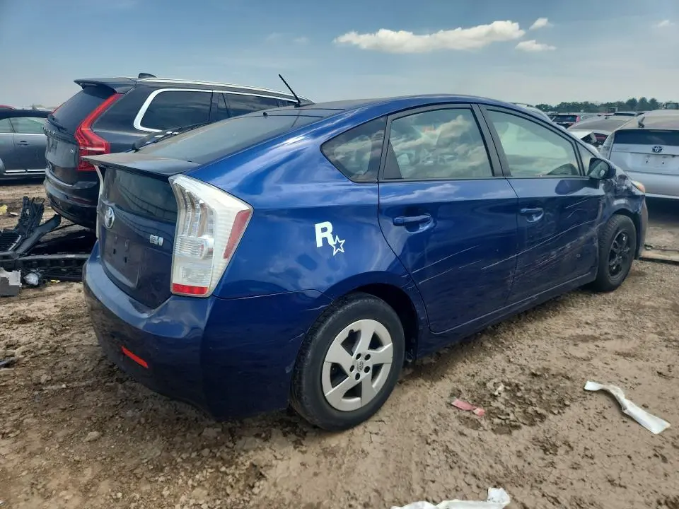 2010 TOYOTA PRIUS II  