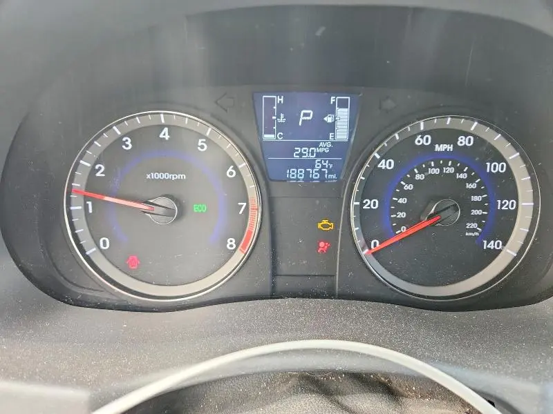 2015 HYUNDAI ACCENT GLS  