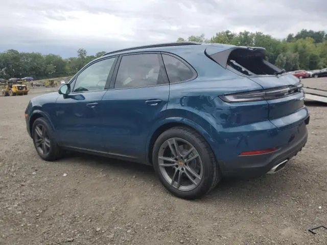 2025 PORSCHE CAYENNE   
