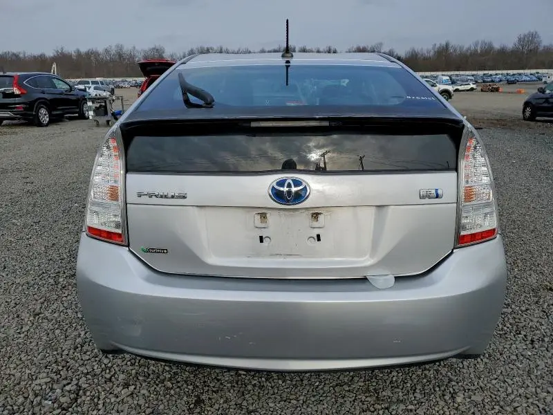 2011 TOYOTA PRIUS   