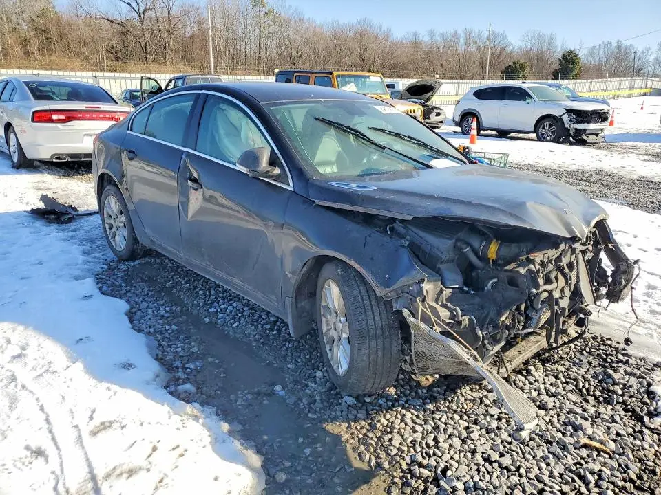 2012 BUICK REGAL   