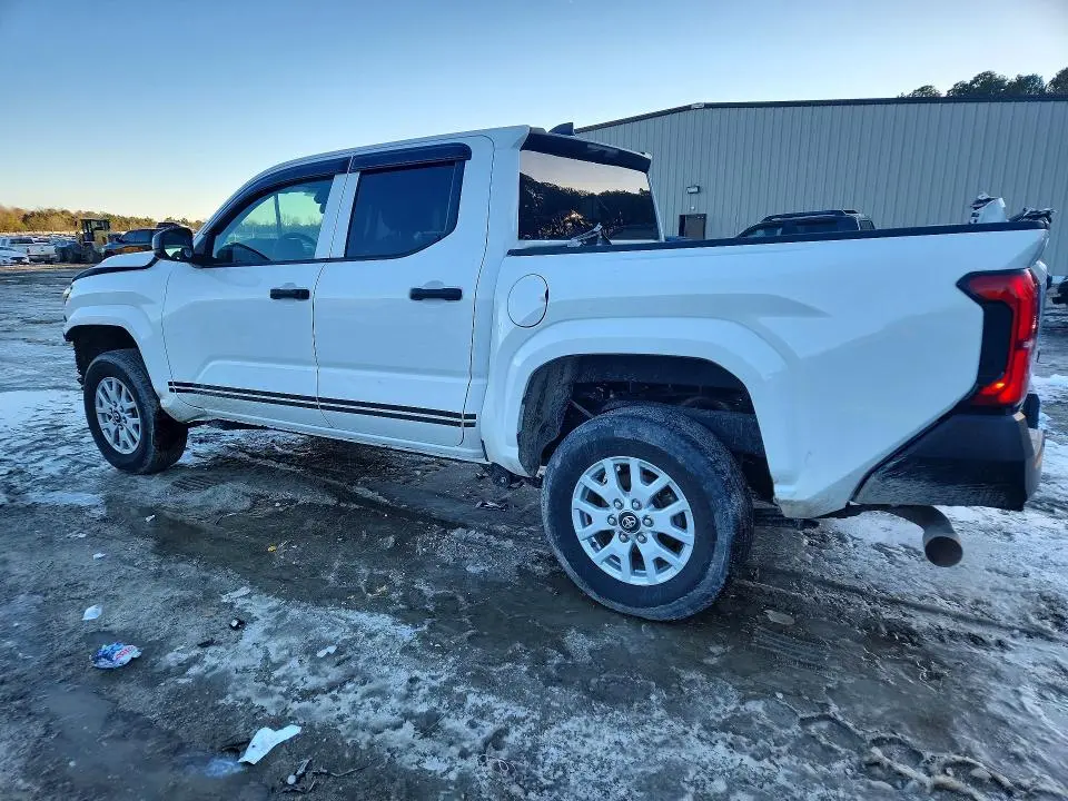 2024 TOYOTA TACOMA   