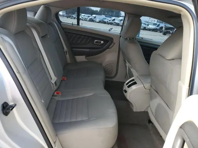 2010 FORD TAURUS SE