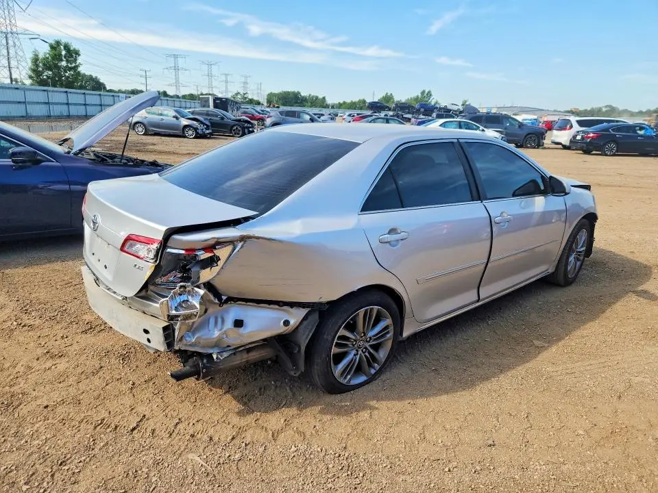 2014 TOYOTA CAMRY LE  
