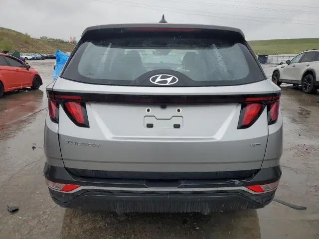2022 HYUNDAI TUCSON SE  
