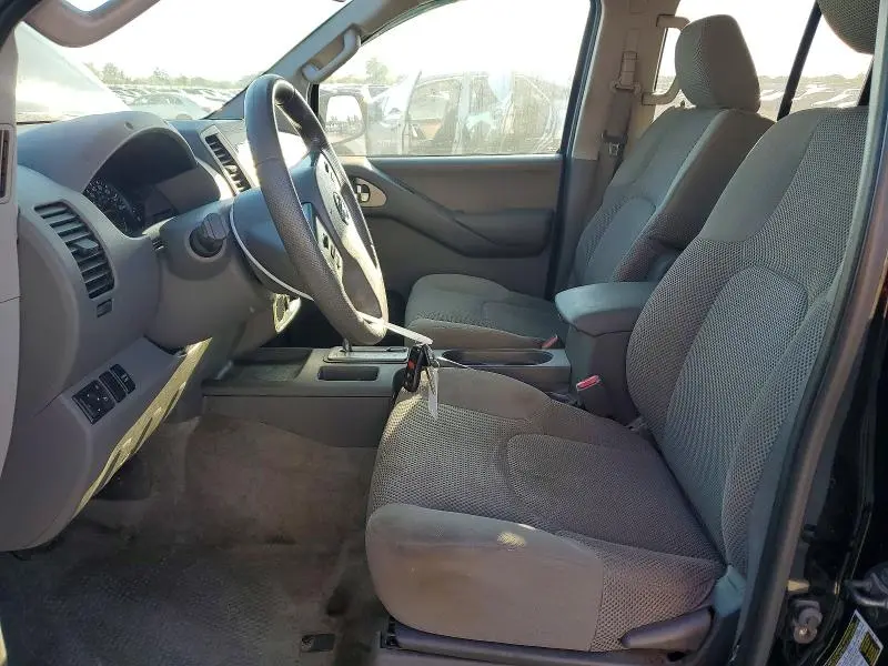 2012 NISSAN FRONTIER S  