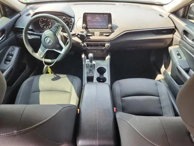 2022 NISSAN ALTIMA SV  