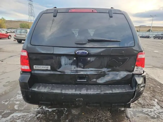 2011 FORD ESCAPE XLT  