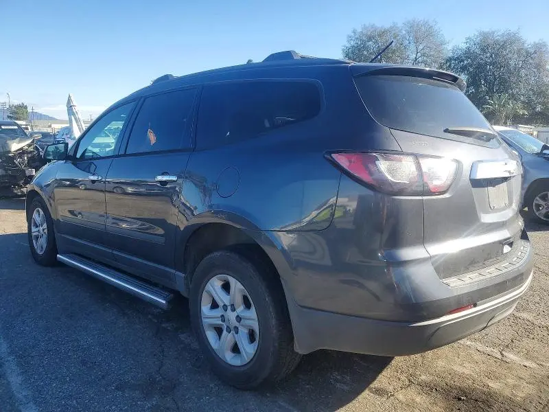 2013 CHEVROLET TRAVERSE LS  
