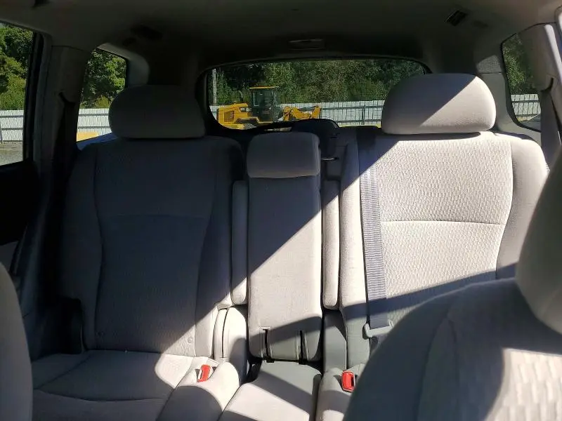 2010 TOYOTA HIGHLANDER BASE  