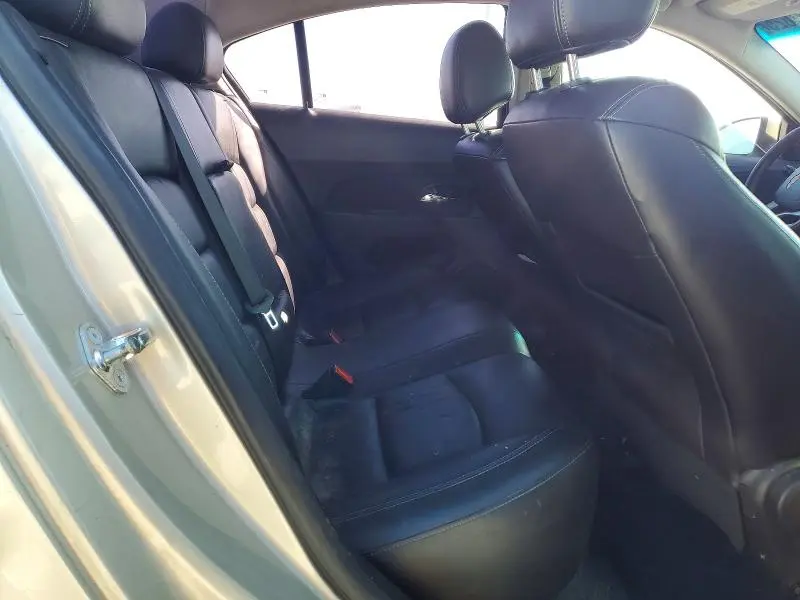 2015 CHEVROLET CRUZE LT  