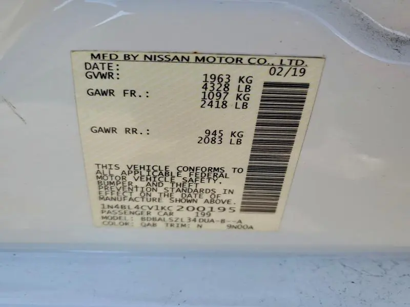 2019 NISSAN ALTIMA SR  