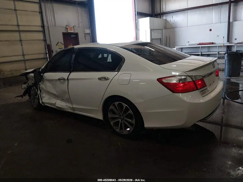 2015 HONDA ACCORD SPORT