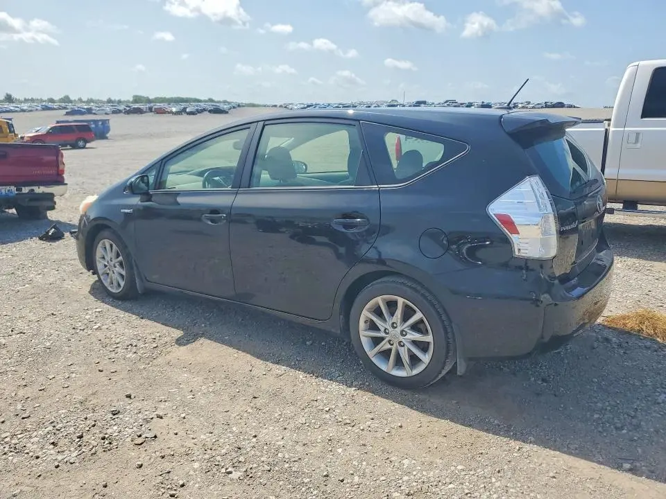 2014 TOYOTA PRIUS V FIVE  