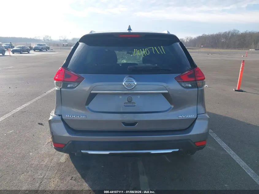 2017 NISSAN ROGUE SV