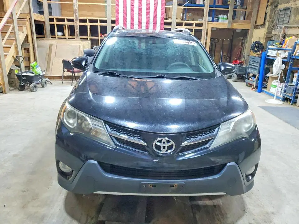 2013 TOYOTA RAV4 XLE  