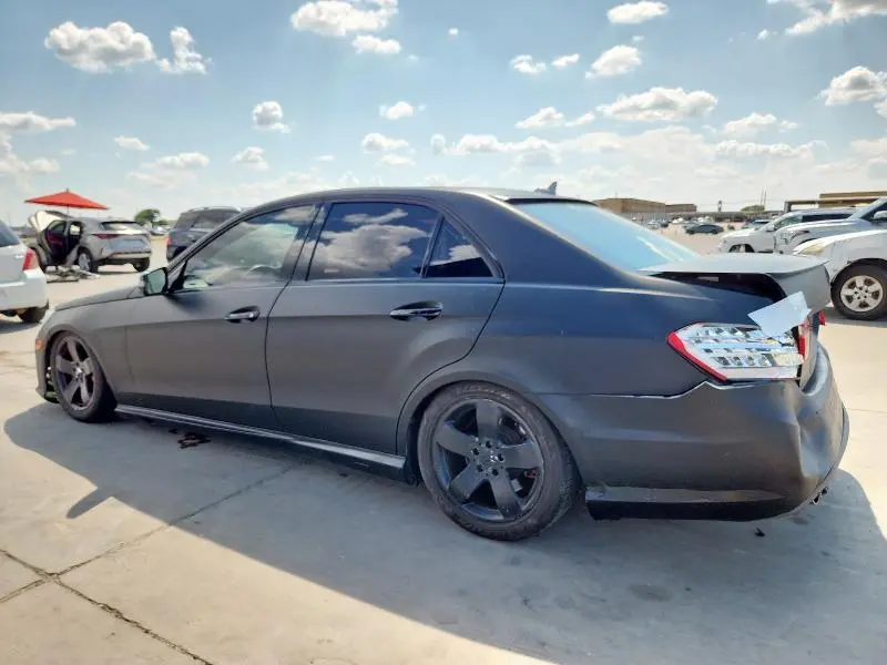 2010 MERCEDES-BENZ E 550  