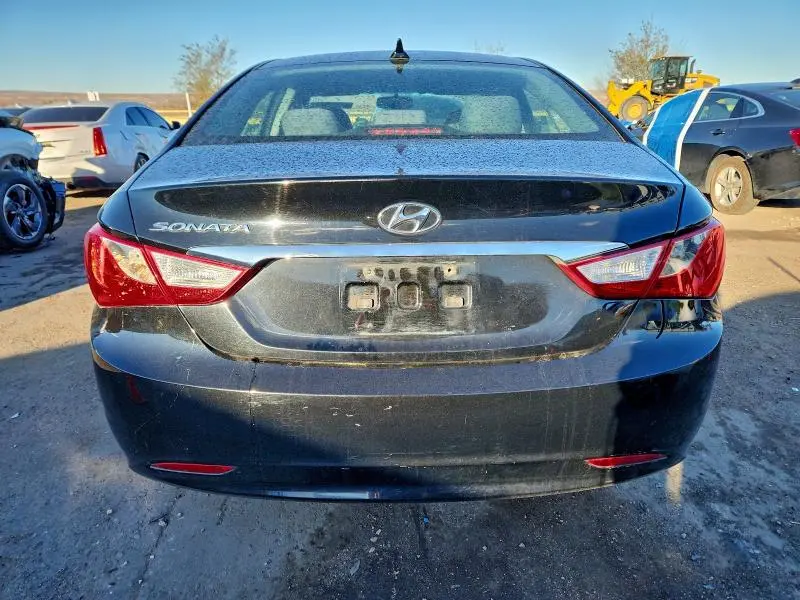 2011 HYUNDAI SONATA GLS  